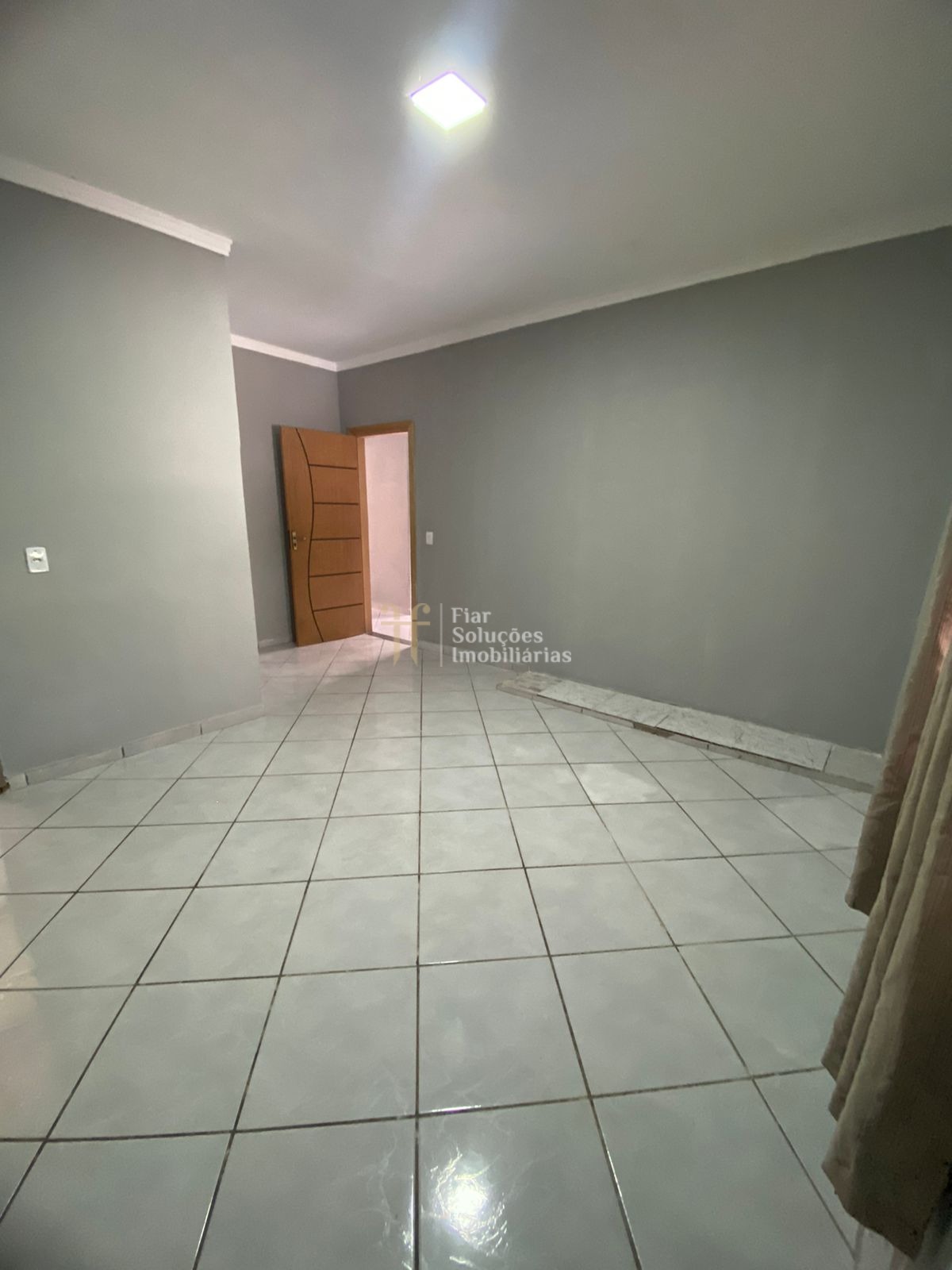 Casa térrea no jardim dos ipês