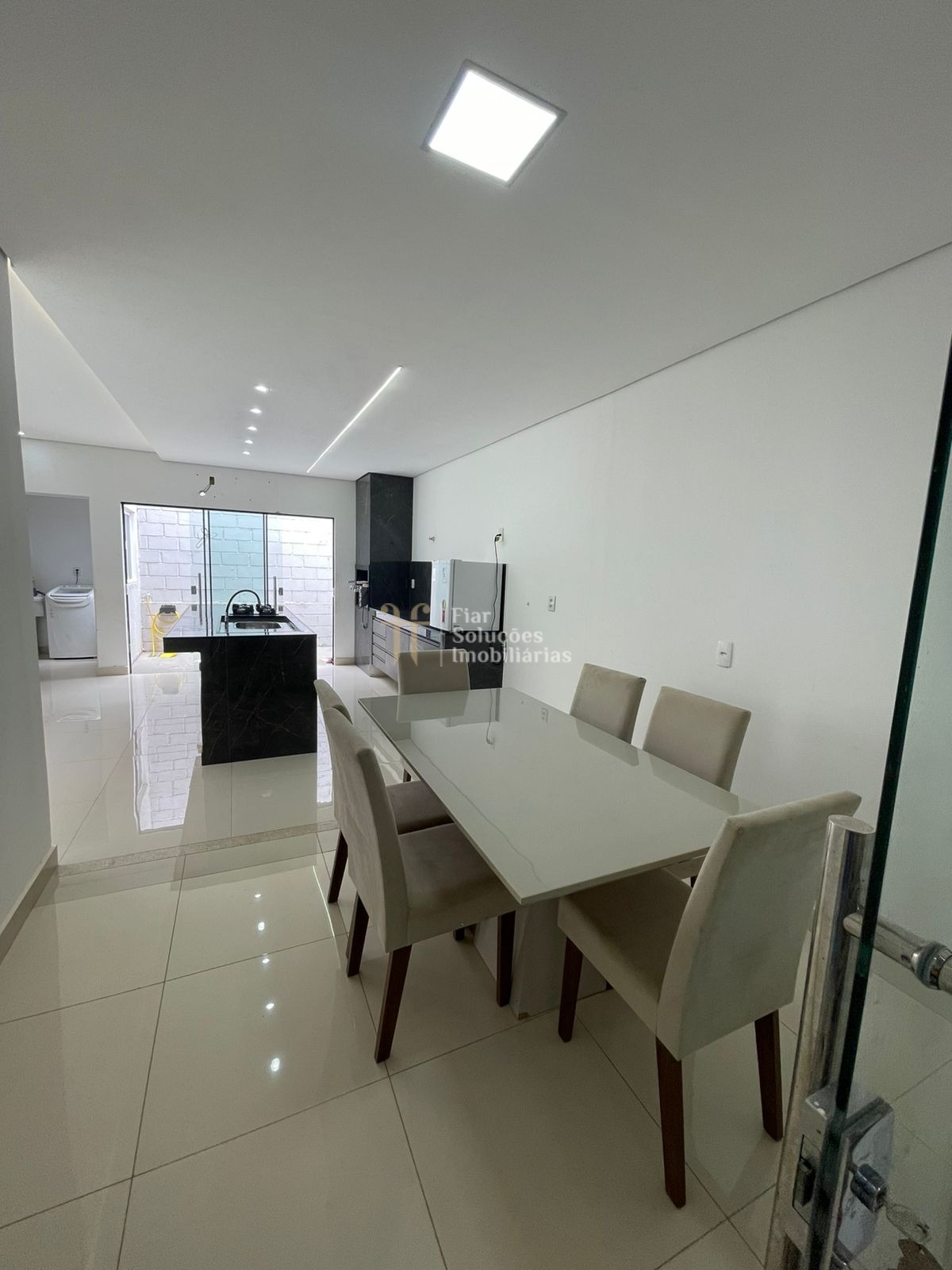 Casa térrea em bairro planejado vg