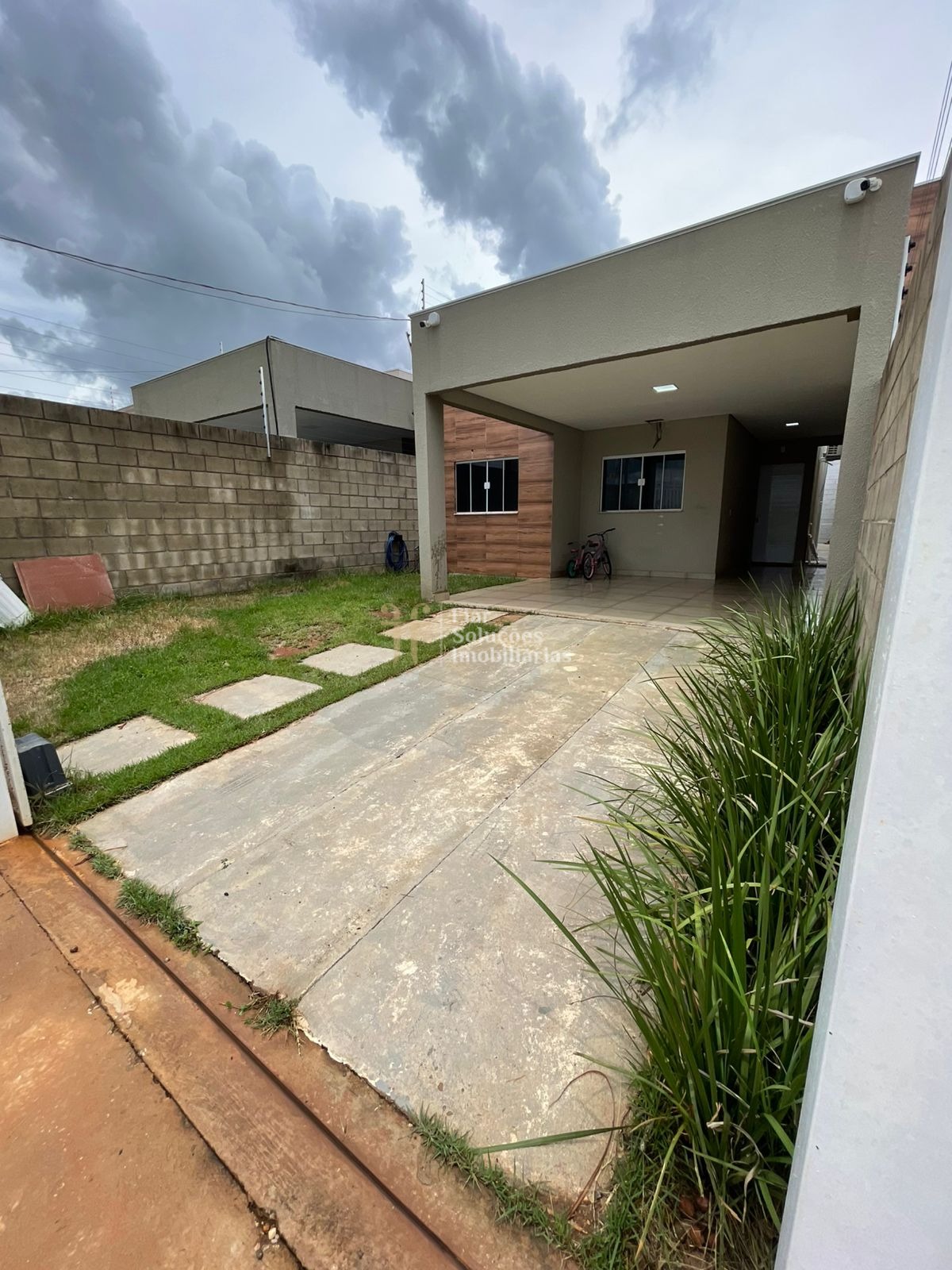 Casa térrea em bairro planejado vg