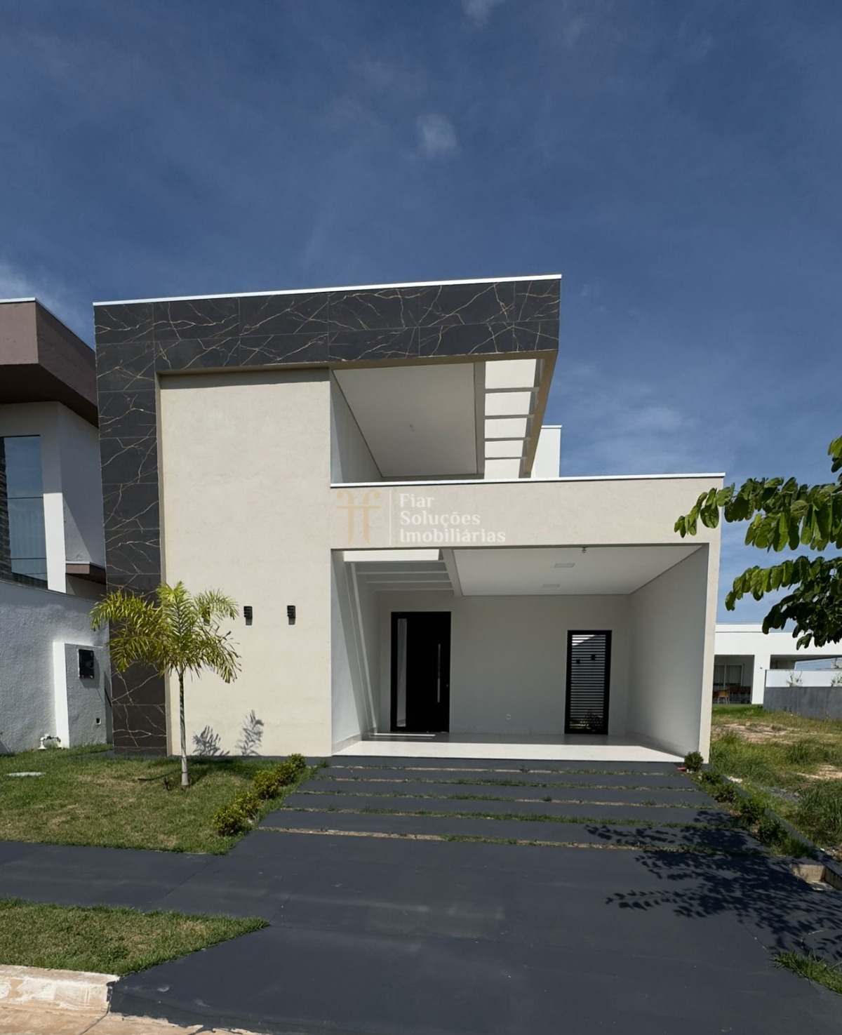 Casa térrea condomínio primor das torres