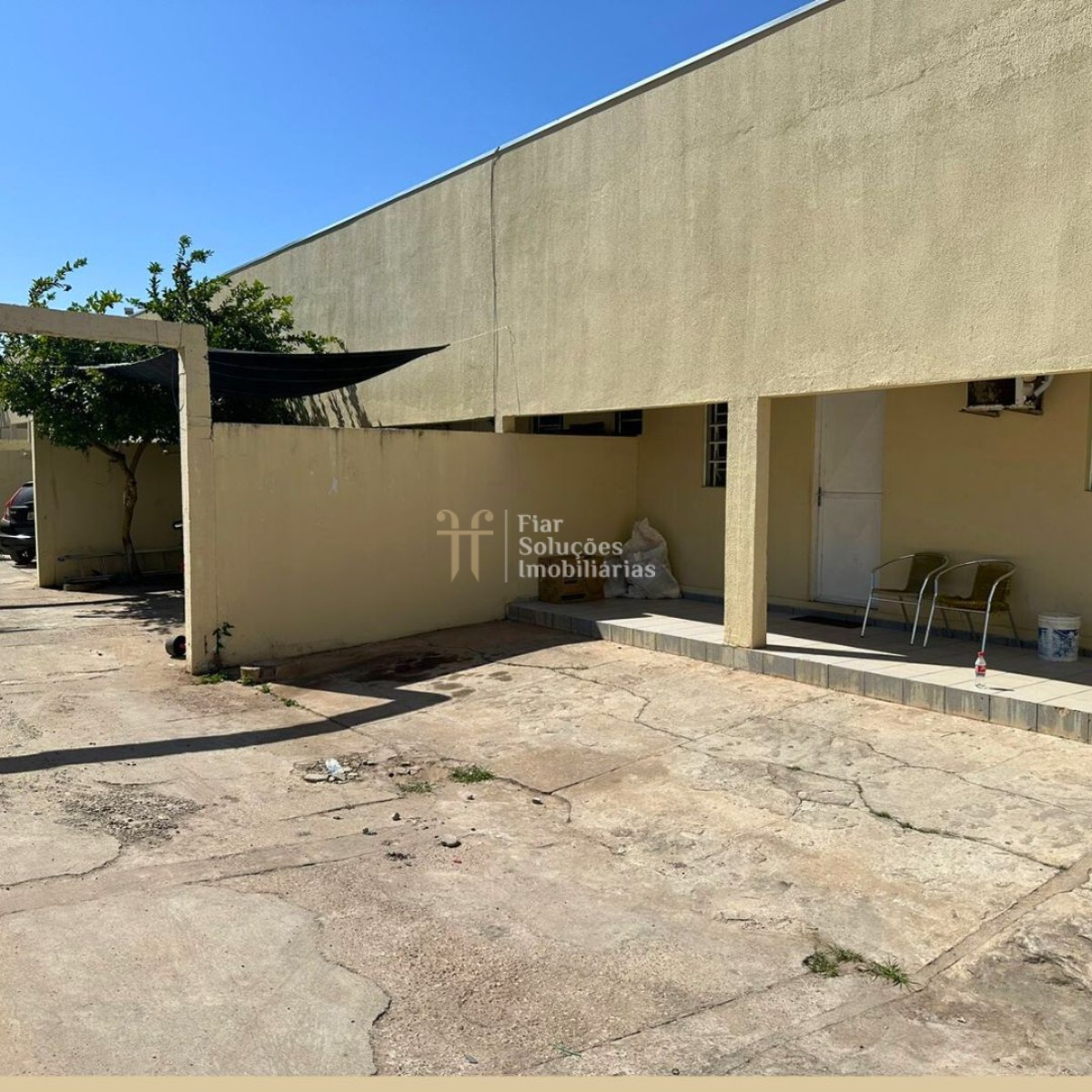 Kitnets em bairro residencial areão