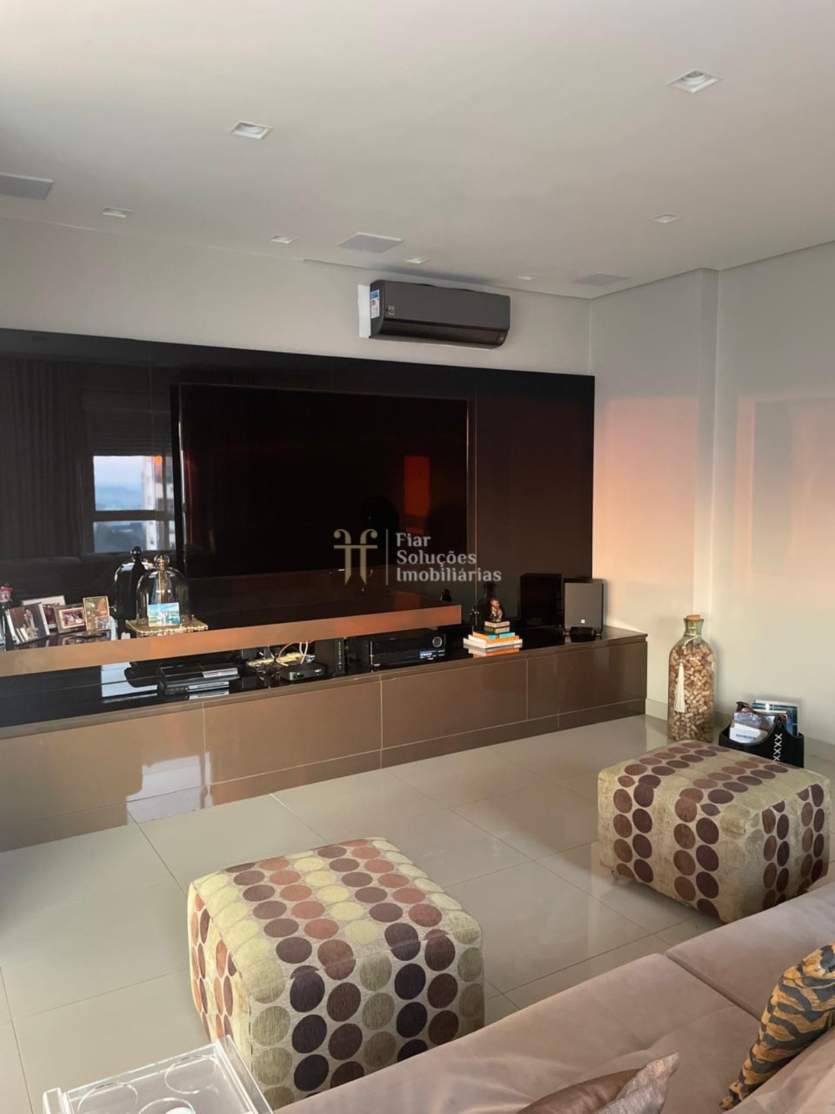 Apartamento condomínio helbor park elegance