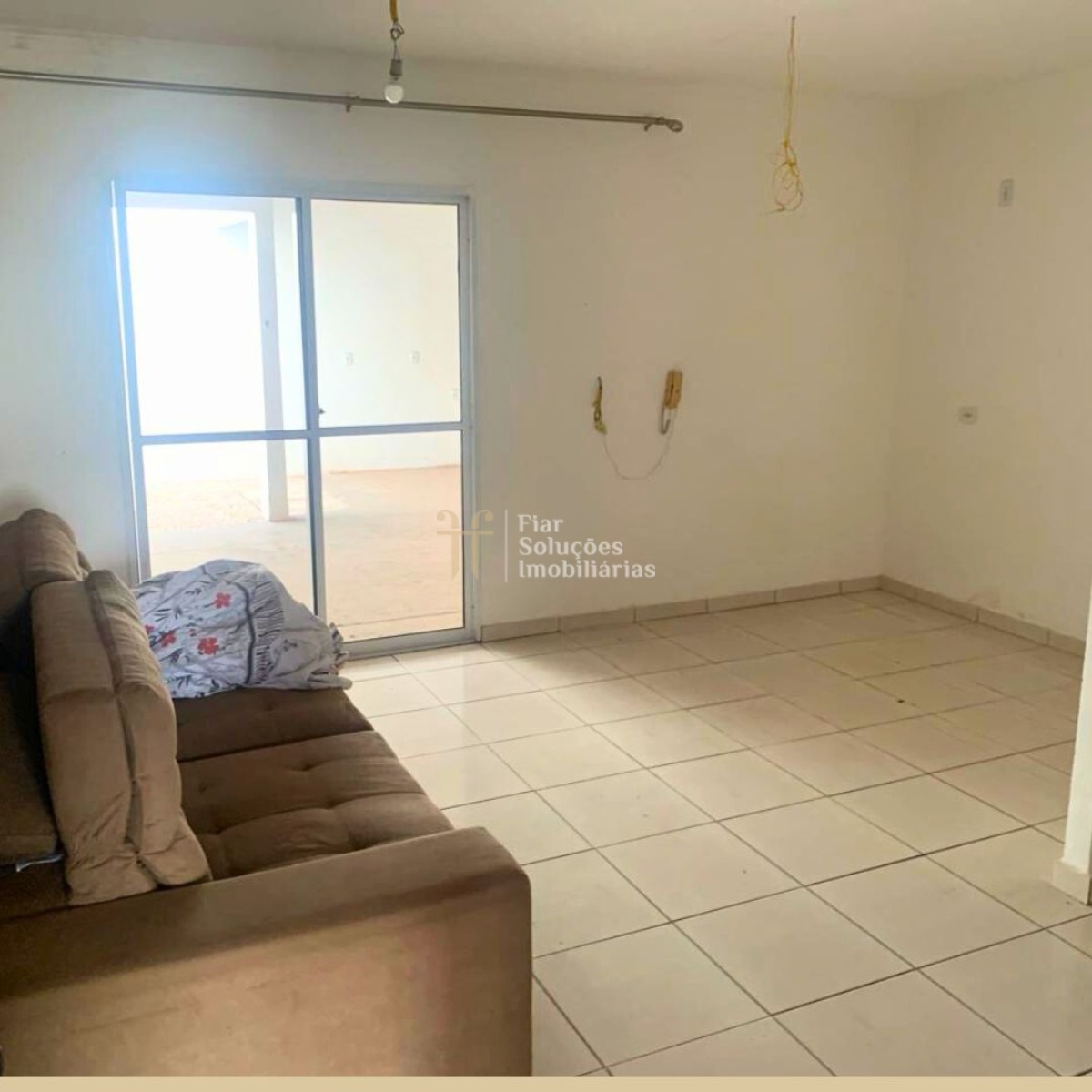 Casa condomínio rio claro - foto 1