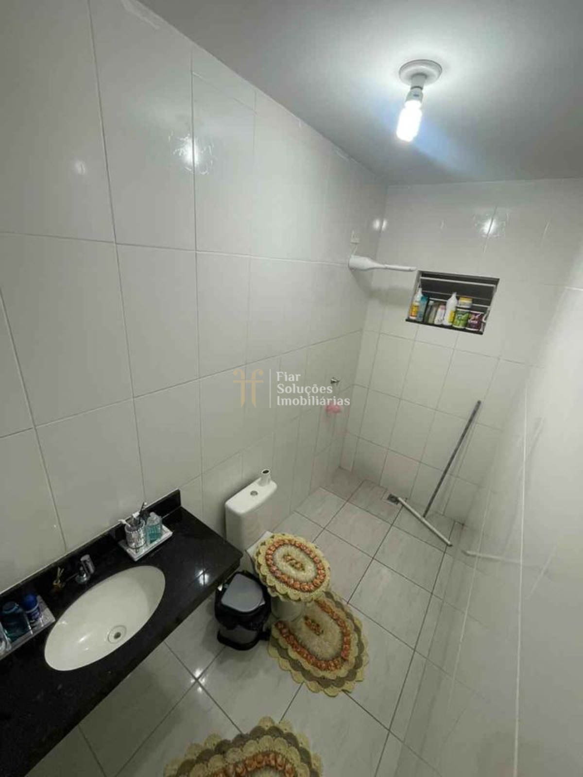 Casa à venda com 2 quartos, 78m² - Foto 8