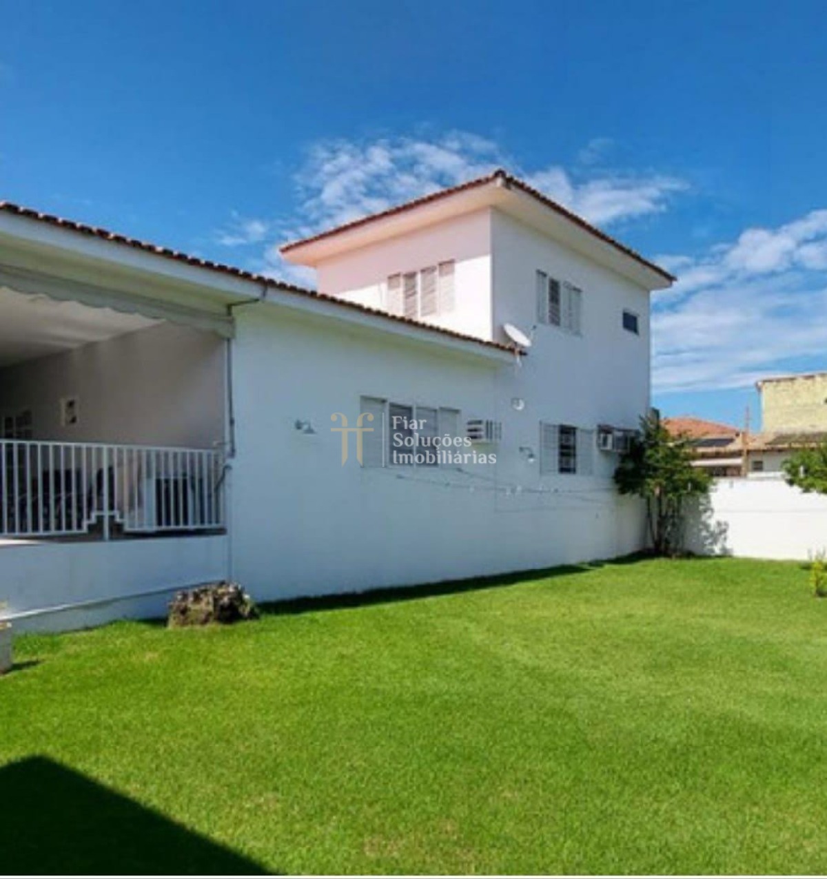 Casa em bairro residencial