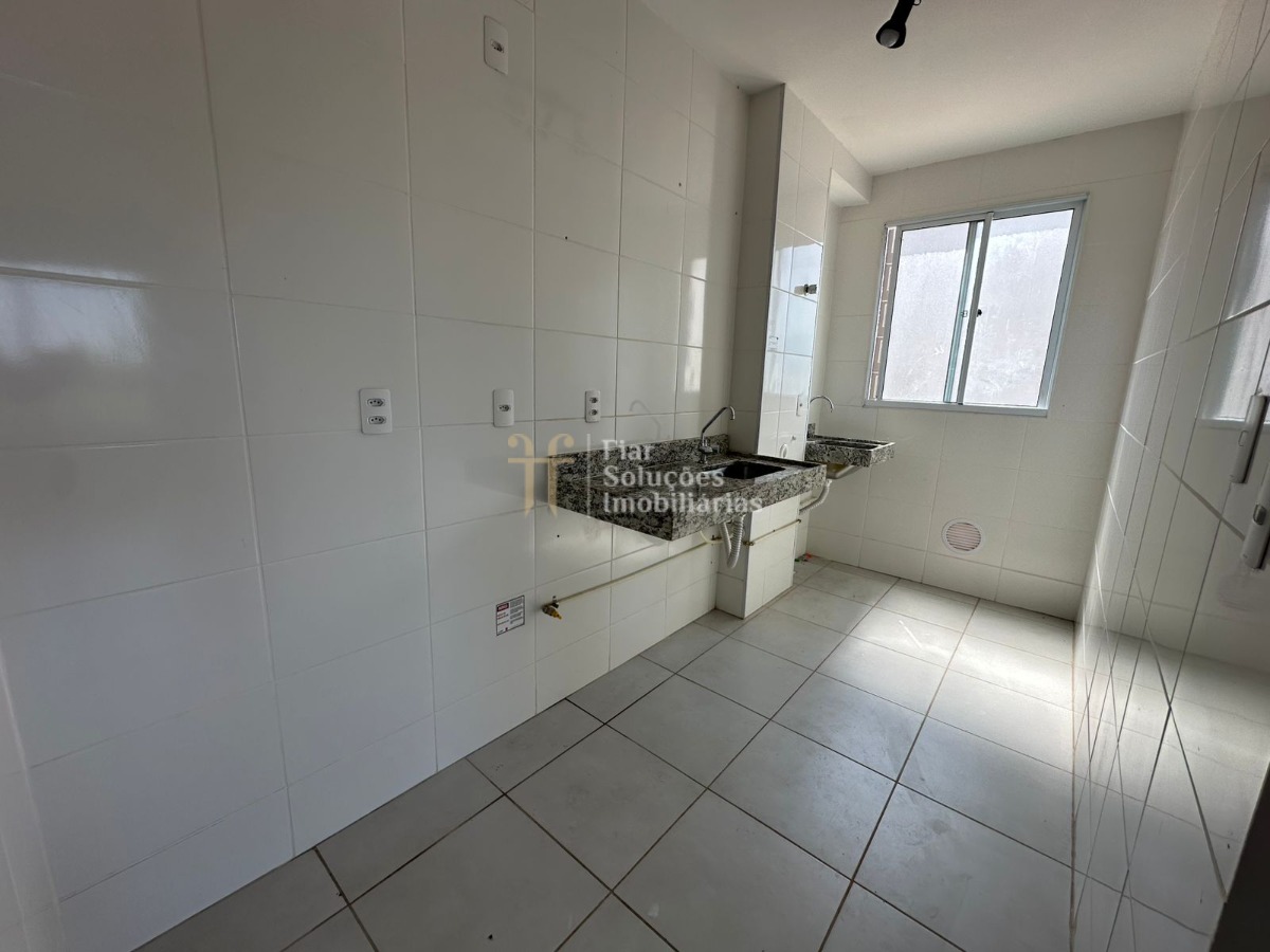 Apartamento condomínio chapada raviera