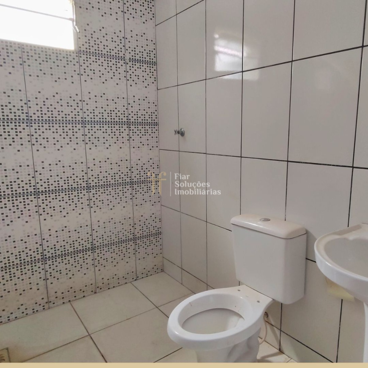 Casa para alugar com 3 quartos, 170m² - Foto 6