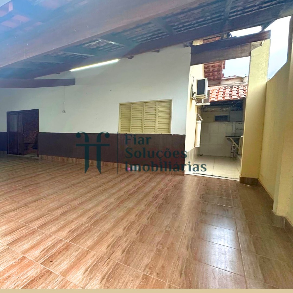 Casa térrea no jardim imperial