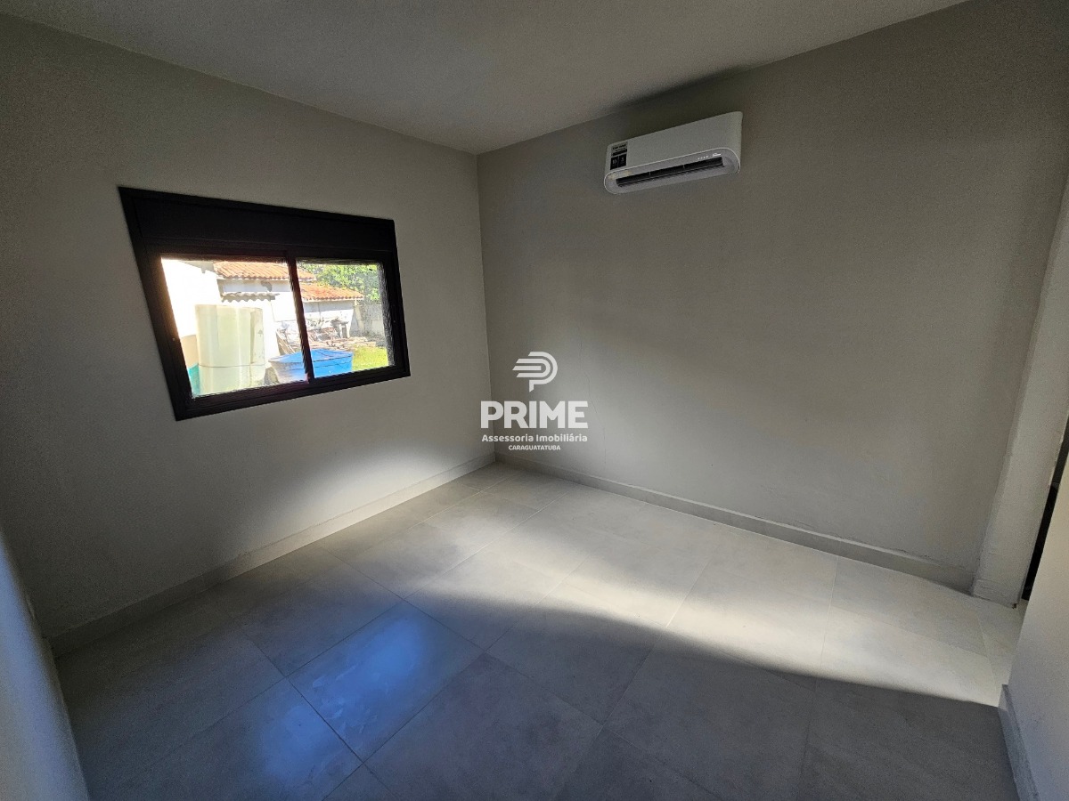 Casa à venda com 2 quartos, 75m² - Foto 14