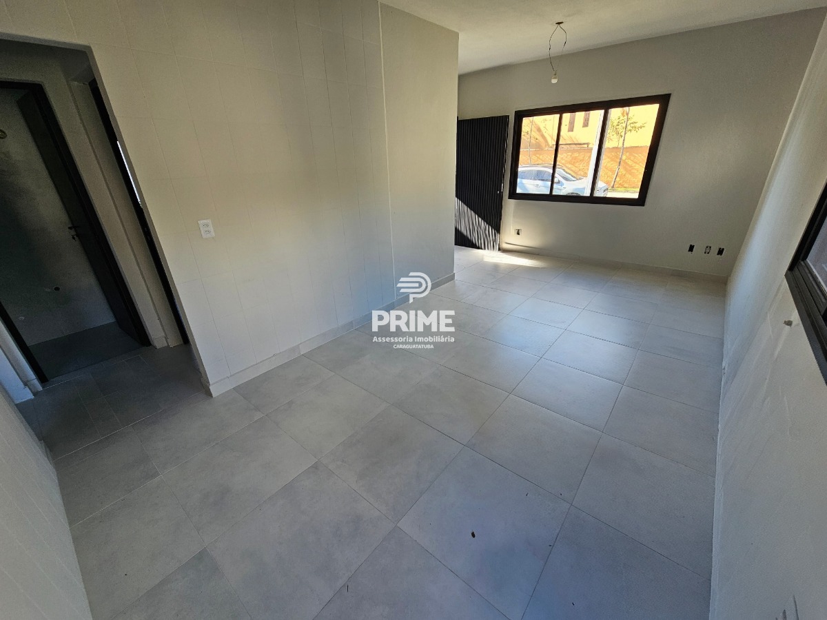 Casa à venda com 2 quartos, 75m² - Foto 9