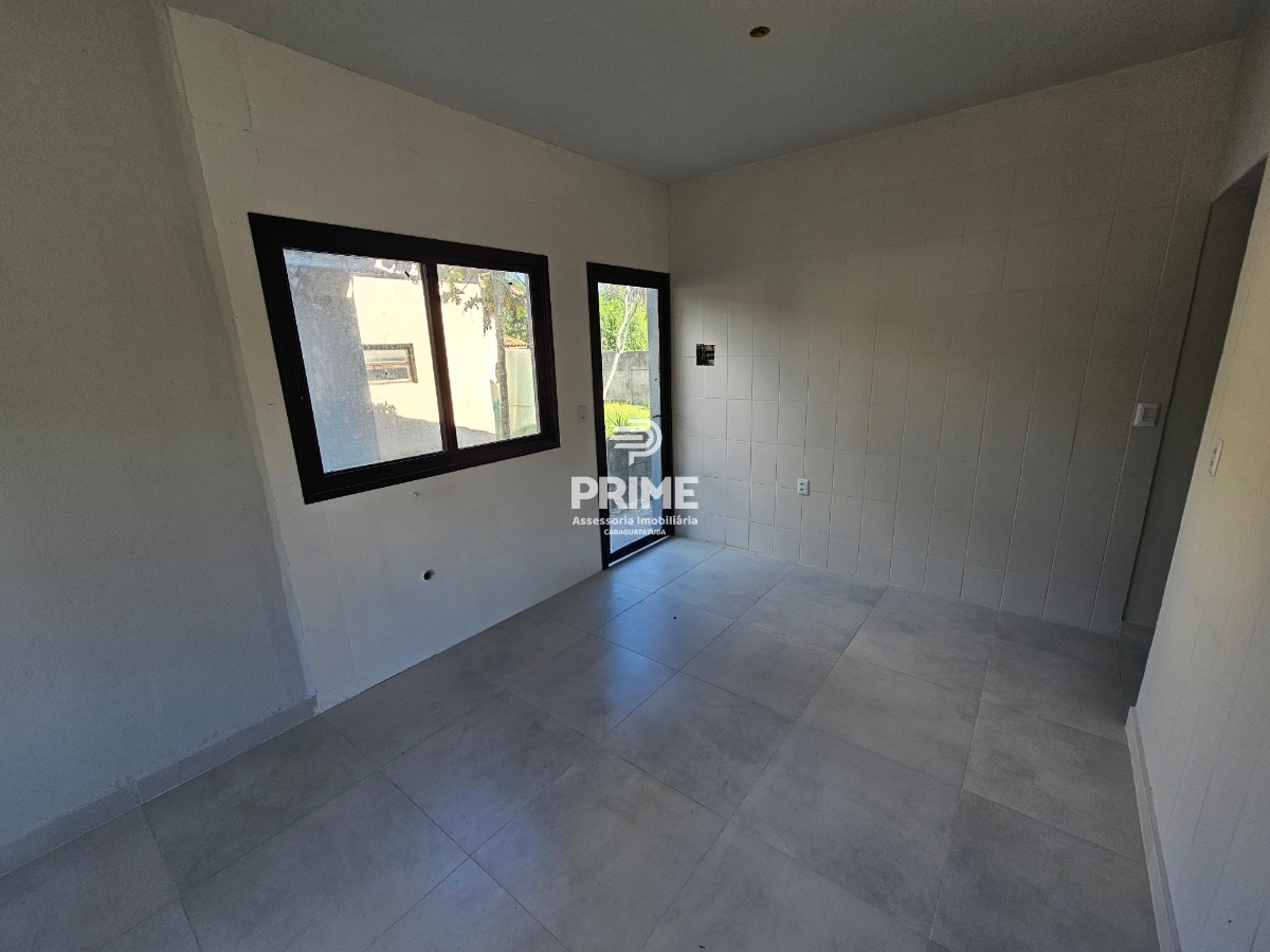 Casa à venda com 2 quartos, 75m² - Foto 7